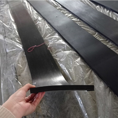 38A 60A Conveyor Skirt Board แผ่นยางสายพานลำเลียง รอบดำ ส้ม แดง