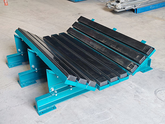 ส่วนประกอบสายพานลำเลียง Impact Bed Conveyor Buffer Bed