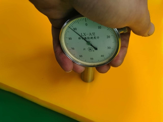 ผลิตภัณฑ์โพลียูรีเทนทนต่อการขัดถูและการสึกหรอ Duro 90a 85a Polyurethane Lining Sheet