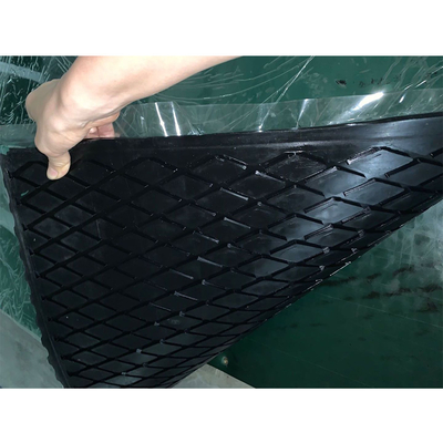 สายพานลำเลียงแบบ Herringbone Pattern Pulley Lagging Diamond Groove Rubber Pulley Lagging Sheet