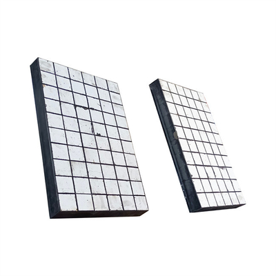 92% 95% Alumina Ceramic Wear Liner สำหรับระบบสายพานลำเลียง