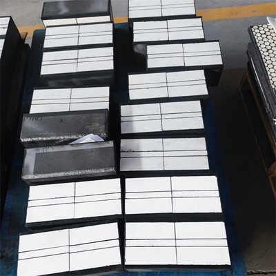 อุตสาหกรรมเหมืองแร่ 99% Alumina ZTA Ceramic Wear Liner ทนต่อการขัดถู