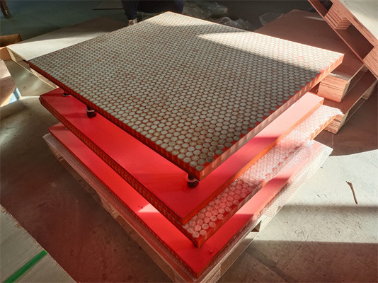 Polyurethane Backing Ceramic Wear Liner ทนต่อแรงกระแทก